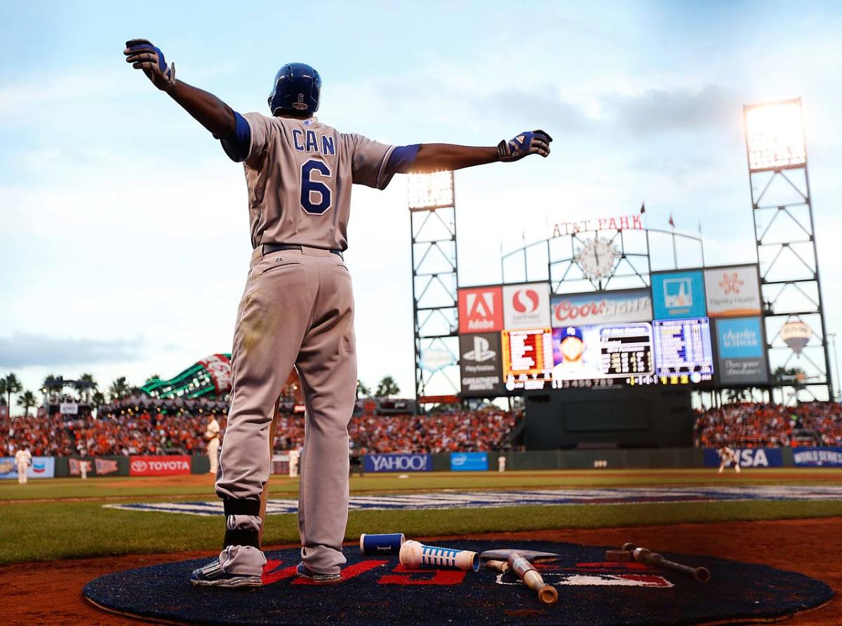 World-Series-Game-3-e.jpg